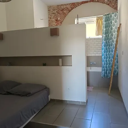 Quetzal, Clim, Jardin Et Parking