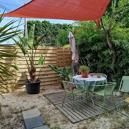 Quetzal, Clim, Jardin Et Parking Апартаменты *